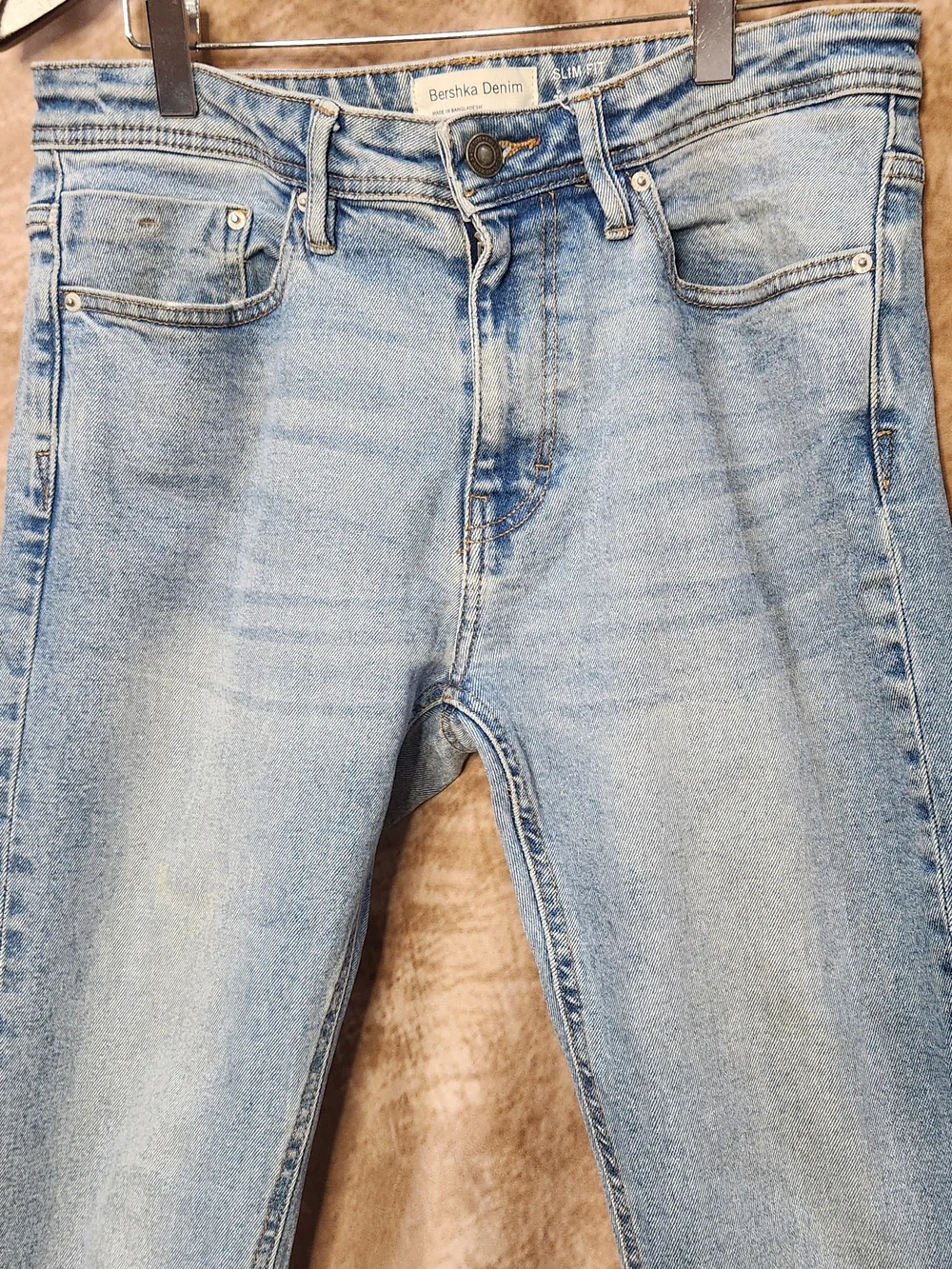Bershka Denim Slim Fit Jeans – Men’s EU 38 (US 30) – Light Wash Stretch Denim